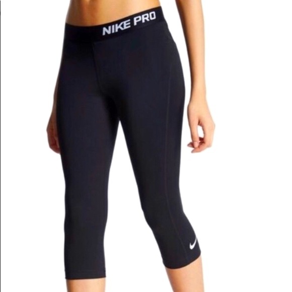 Nike | Pants u0026 Jumpsuits | Black Nike Pro Capris Leggings | Poshmark